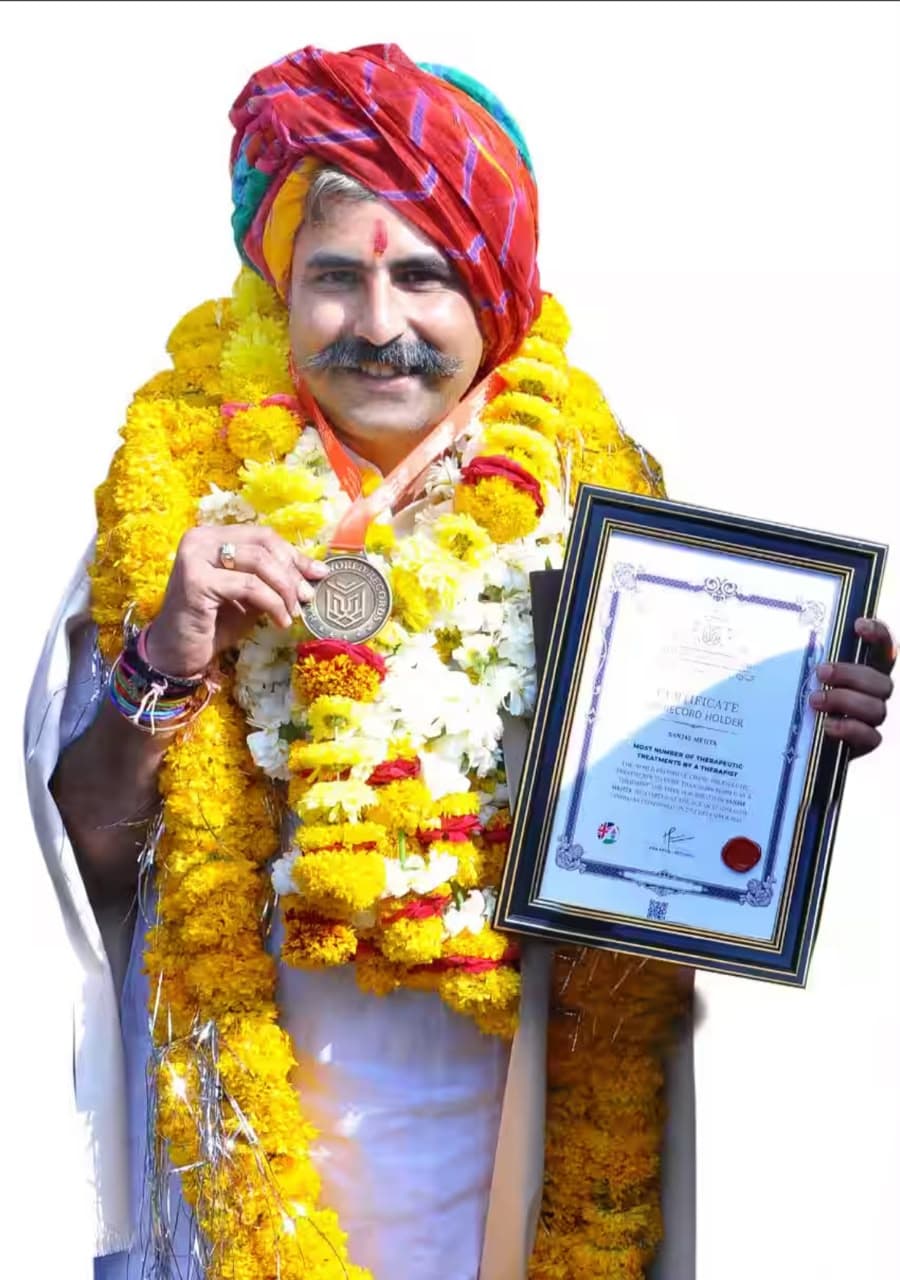Sanjay Mehta with world record medal and certificate
